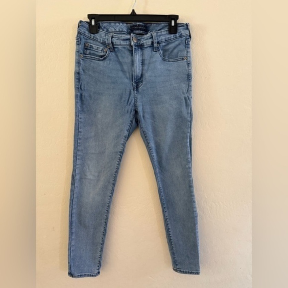 Women's Light Blue Jeans